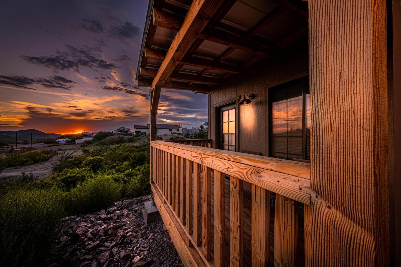 -Pet Friendly- Miners Cabin #5 -Two Double Beds - Private Balcony Tombstone Eksteriør billede
